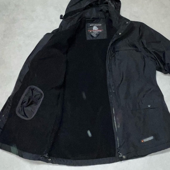 Misty Mountain Winter Jacket. XL. Black. - Picture 6 of 7